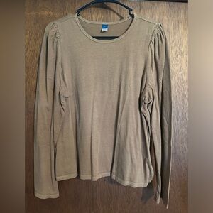 Puff sleeve shirt- size Large
